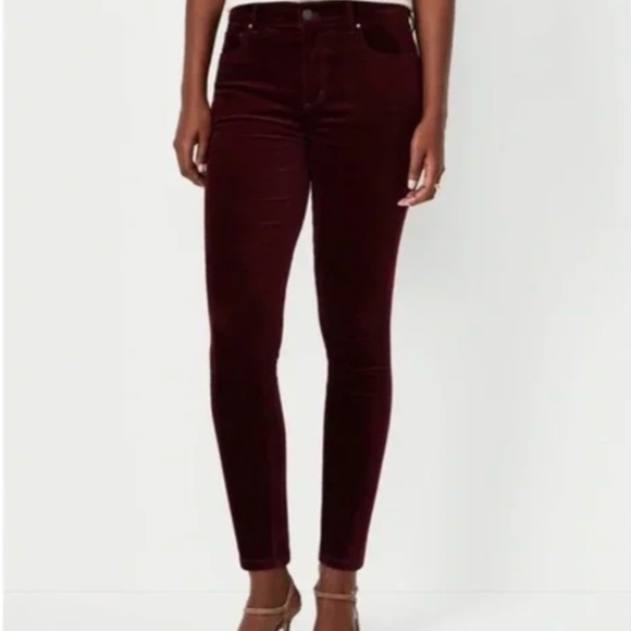 Ann Taylor Maroon Curvy Skinny Velvet Jeans - Picture 11 of 11